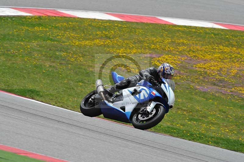 march 2010;motorbikes;no limits;peter wileman photography;portimao;portugal;trackday;trackday digital images