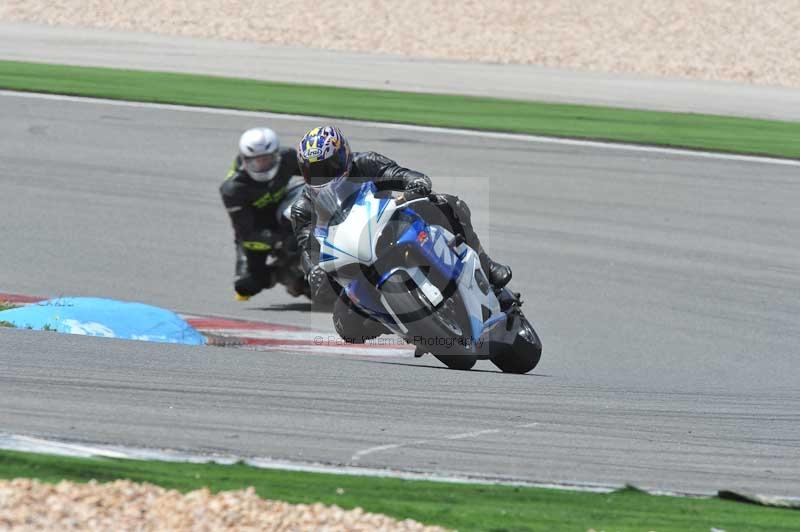 march 2010;motorbikes;no limits;peter wileman photography;portimao;portugal;trackday;trackday digital images