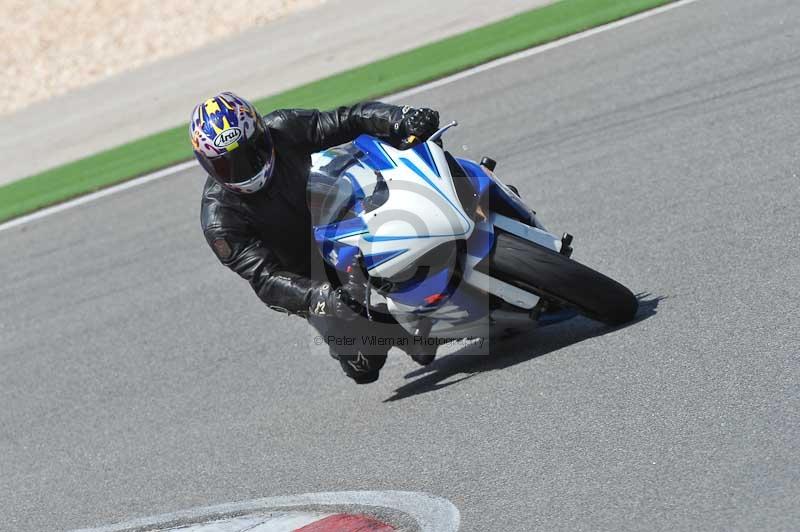 march 2010;motorbikes;no limits;peter wileman photography;portimao;portugal;trackday;trackday digital images