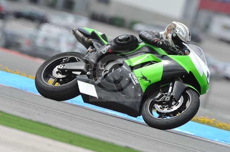 march 2010;motorbikes;no limits;peter wileman photography;portimao;portugal;trackday;trackday digital images