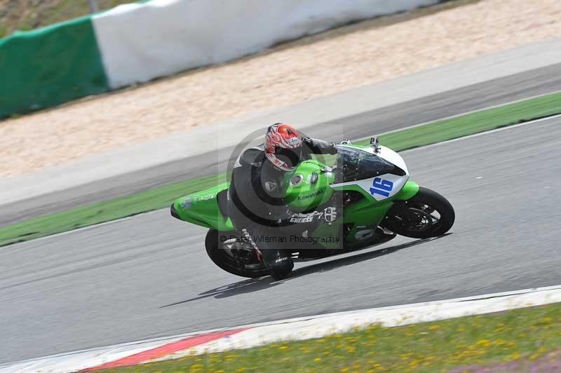 march 2010;motorbikes;no limits;peter wileman photography;portimao;portugal;trackday;trackday digital images