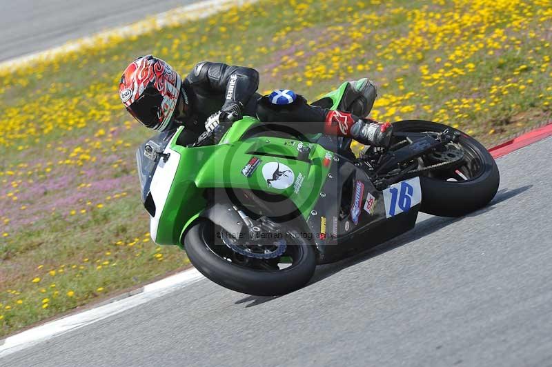 march 2010;motorbikes;no limits;peter wileman photography;portimao;portugal;trackday;trackday digital images