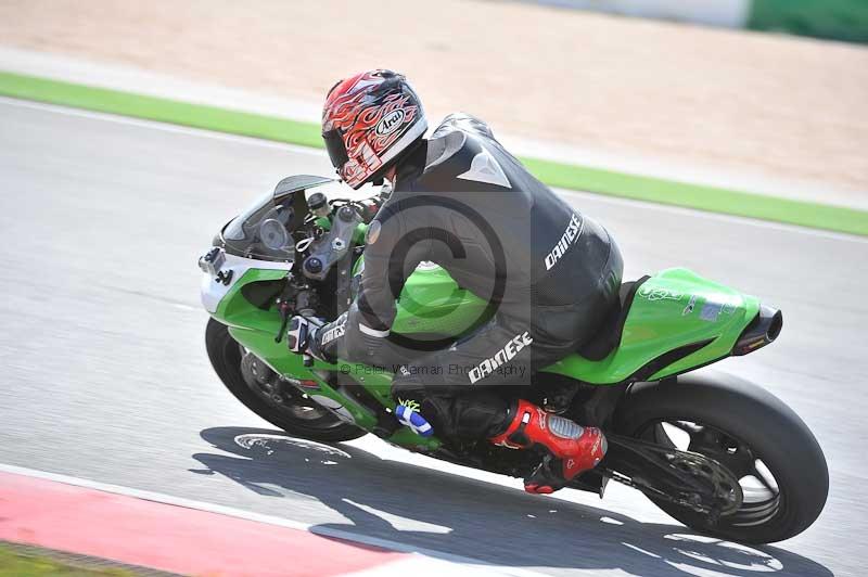 march 2010;motorbikes;no limits;peter wileman photography;portimao;portugal;trackday;trackday digital images