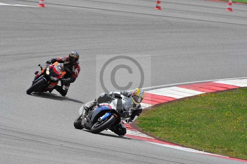 march 2010;motorbikes;no limits;peter wileman photography;portimao;portugal;trackday;trackday digital images