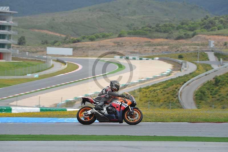 march 2010;motorbikes;no limits;peter wileman photography;portimao;portugal;trackday;trackday digital images