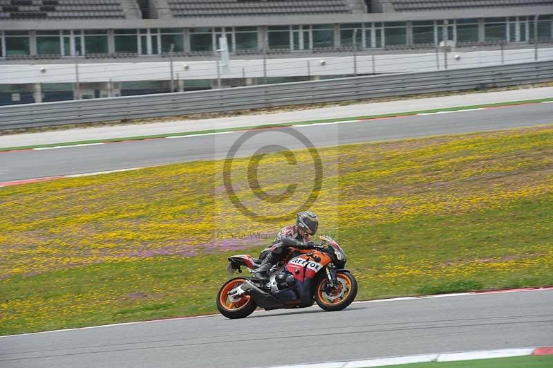 march 2010;motorbikes;no limits;peter wileman photography;portimao;portugal;trackday;trackday digital images