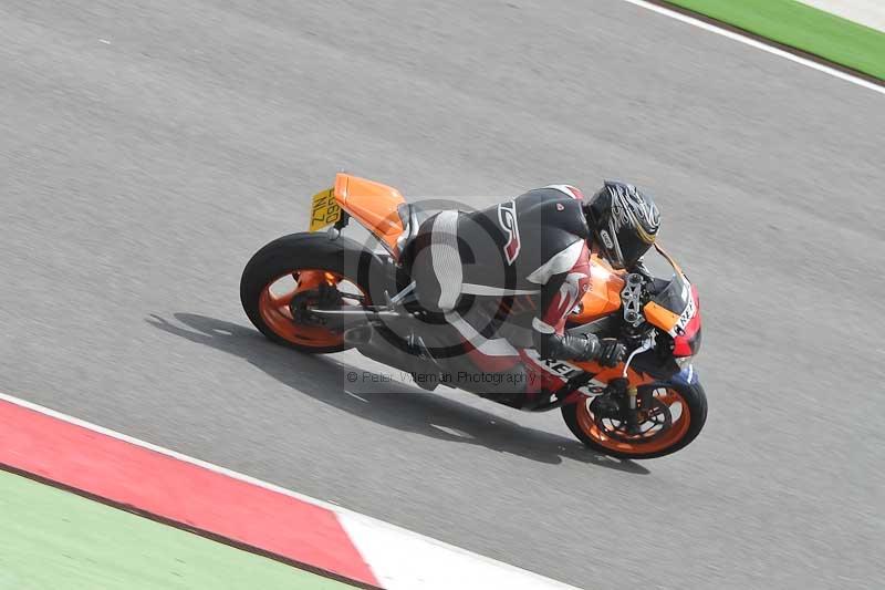 march 2010;motorbikes;no limits;peter wileman photography;portimao;portugal;trackday;trackday digital images