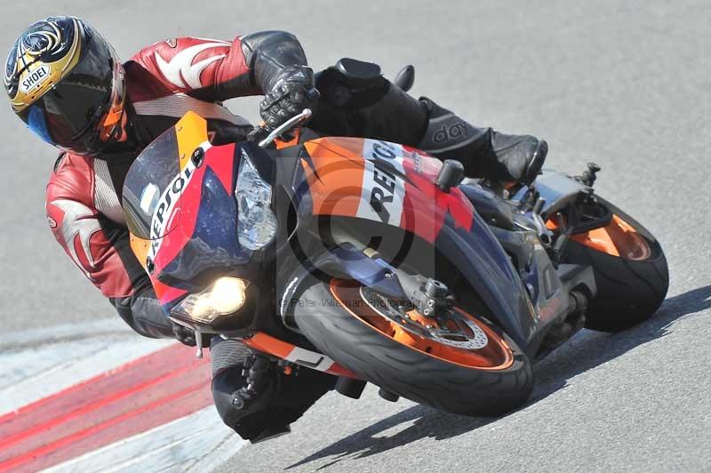 march 2010;motorbikes;no limits;peter wileman photography;portimao;portugal;trackday;trackday digital images