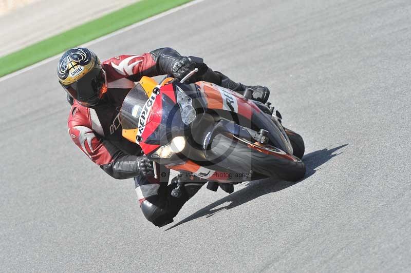 march 2010;motorbikes;no limits;peter wileman photography;portimao;portugal;trackday;trackday digital images