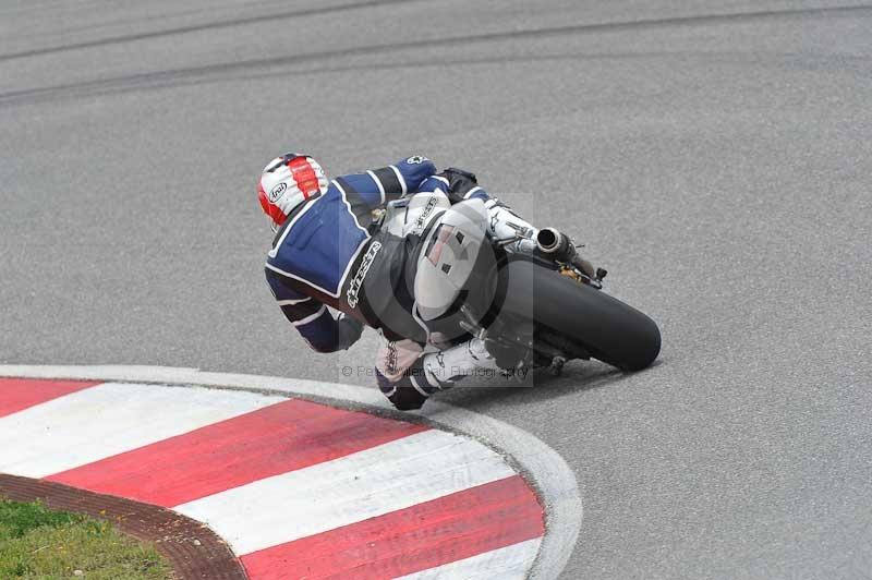 march 2010;motorbikes;no limits;peter wileman photography;portimao;portugal;trackday;trackday digital images