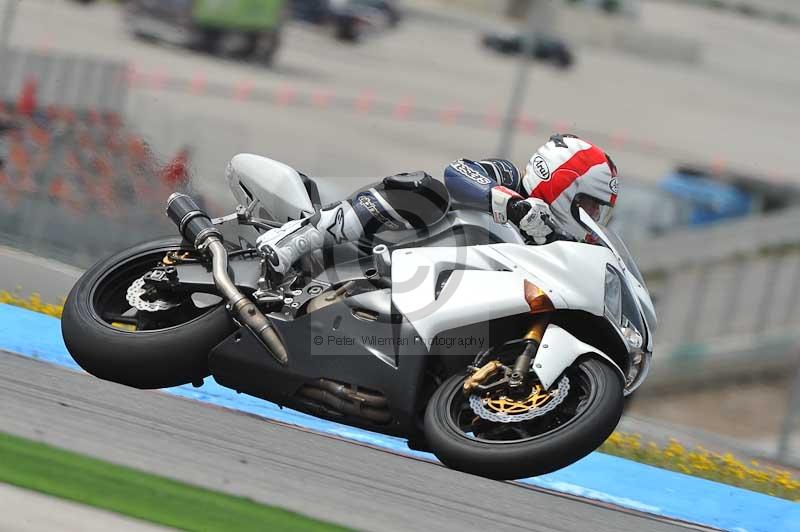 march 2010;motorbikes;no limits;peter wileman photography;portimao;portugal;trackday;trackday digital images