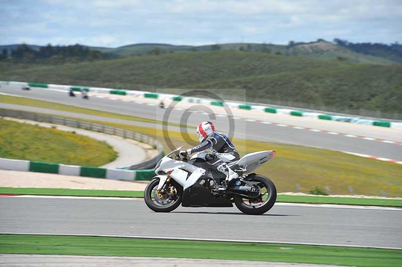 march 2010;motorbikes;no limits;peter wileman photography;portimao;portugal;trackday;trackday digital images