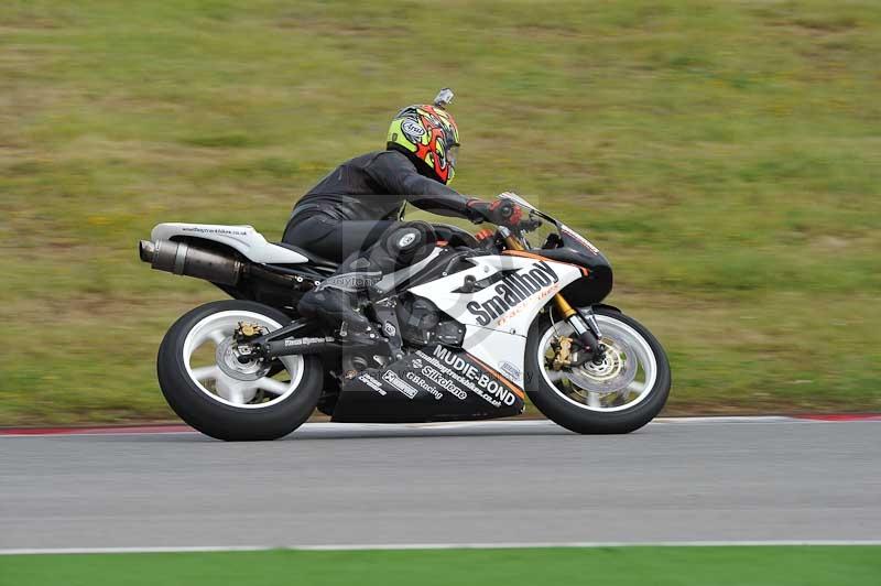 march 2010;motorbikes;no limits;peter wileman photography;portimao;portugal;trackday;trackday digital images