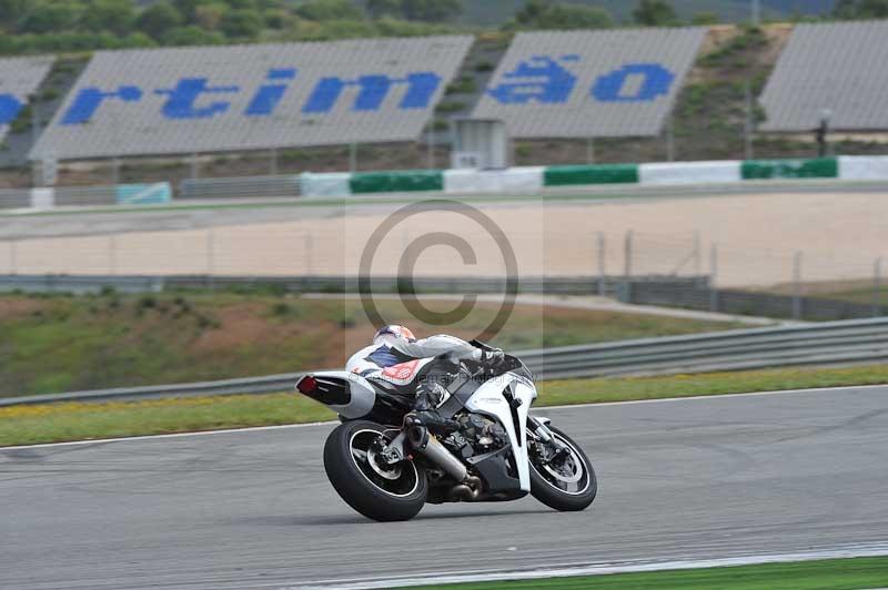 march 2010;motorbikes;no limits;peter wileman photography;portimao;portugal;trackday;trackday digital images