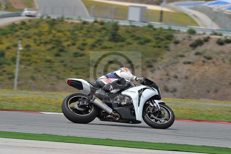 march 2010;motorbikes;no limits;peter wileman photography;portimao;portugal;trackday;trackday digital images