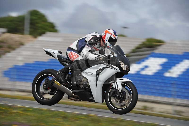 march 2010;motorbikes;no limits;peter wileman photography;portimao;portugal;trackday;trackday digital images