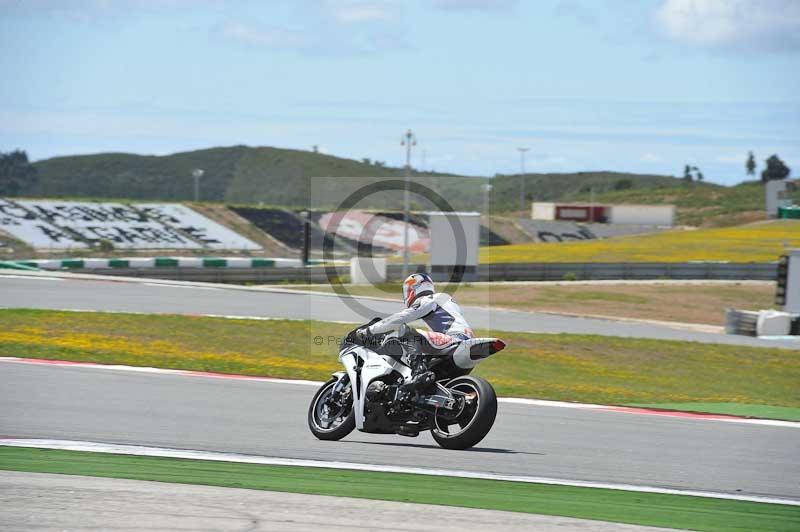 march 2010;motorbikes;no limits;peter wileman photography;portimao;portugal;trackday;trackday digital images