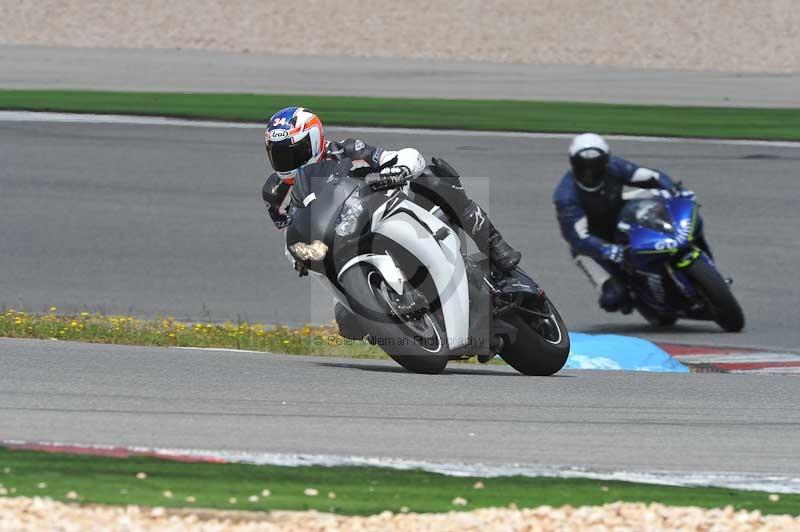 march 2010;motorbikes;no limits;peter wileman photography;portimao;portugal;trackday;trackday digital images