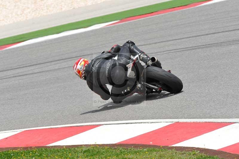 march 2010;motorbikes;no limits;peter wileman photography;portimao;portugal;trackday;trackday digital images