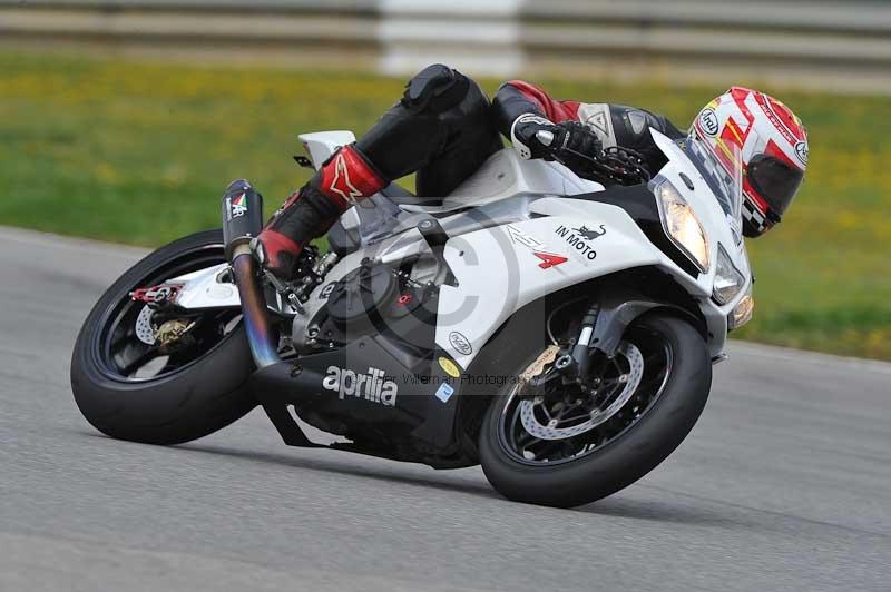 march 2010;motorbikes;no limits;peter wileman photography;portimao;portugal;trackday;trackday digital images