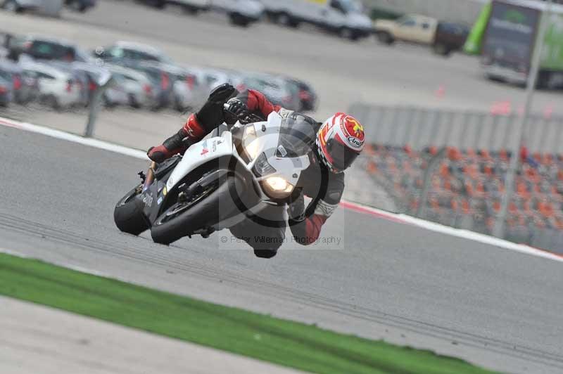 march 2010;motorbikes;no limits;peter wileman photography;portimao;portugal;trackday;trackday digital images