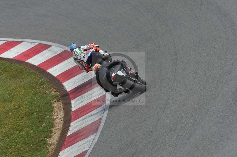 march 2010;motorbikes;no limits;peter wileman photography;portimao;portugal;trackday;trackday digital images