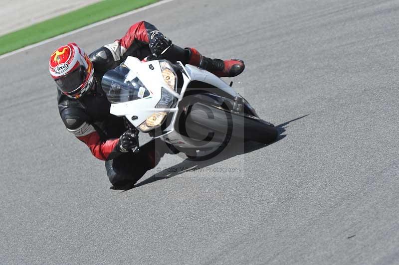 march 2010;motorbikes;no limits;peter wileman photography;portimao;portugal;trackday;trackday digital images