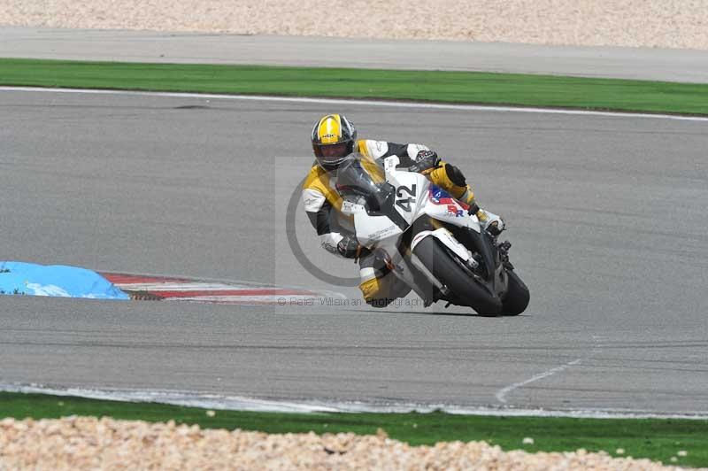 march 2010;motorbikes;no limits;peter wileman photography;portimao;portugal;trackday;trackday digital images