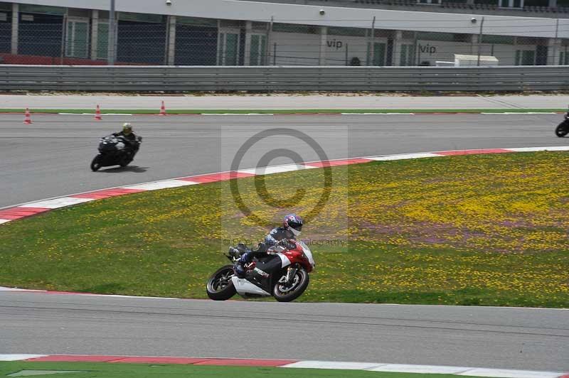 march 2010;motorbikes;no limits;peter wileman photography;portimao;portugal;trackday;trackday digital images