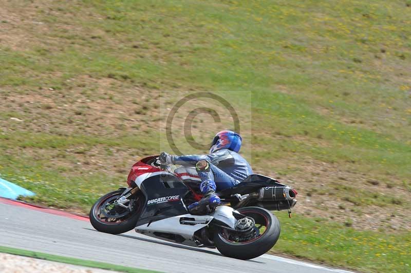 march 2010;motorbikes;no limits;peter wileman photography;portimao;portugal;trackday;trackday digital images