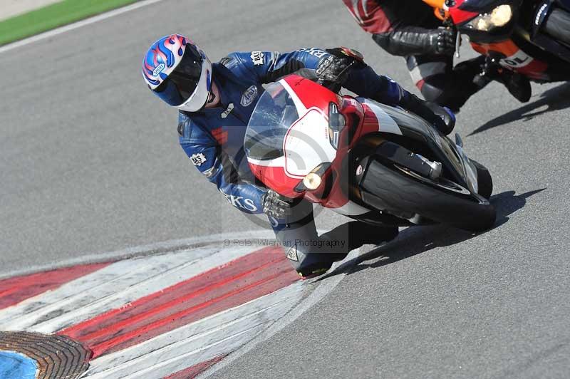 march 2010;motorbikes;no limits;peter wileman photography;portimao;portugal;trackday;trackday digital images