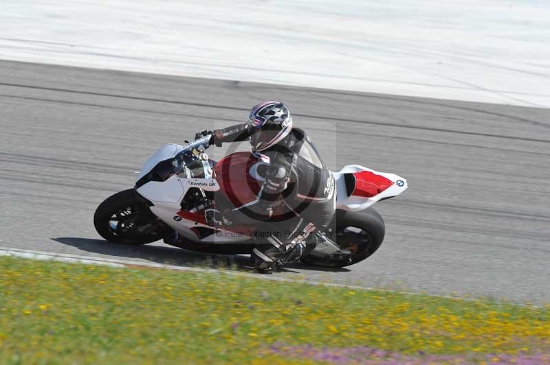 march 2010;motorbikes;no limits;peter wileman photography;portimao;portugal;trackday;trackday digital images