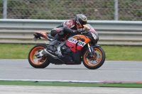 march-2010;motorbikes;no-limits;peter-wileman-photography;portimao;portugal;trackday;trackday-digital-images