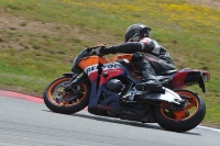 march-2010;motorbikes;no-limits;peter-wileman-photography;portimao;portugal;trackday;trackday-digital-images