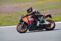 march-2010;motorbikes;no-limits;peter-wileman-photography;portimao;portugal;trackday;trackday-digital-images