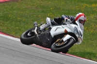 march-2010;motorbikes;no-limits;peter-wileman-photography;portimao;portugal;trackday;trackday-digital-images