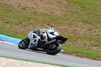 march-2010;motorbikes;no-limits;peter-wileman-photography;portimao;portugal;trackday;trackday-digital-images