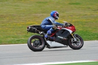 march-2010;motorbikes;no-limits;peter-wileman-photography;portimao;portugal;trackday;trackday-digital-images