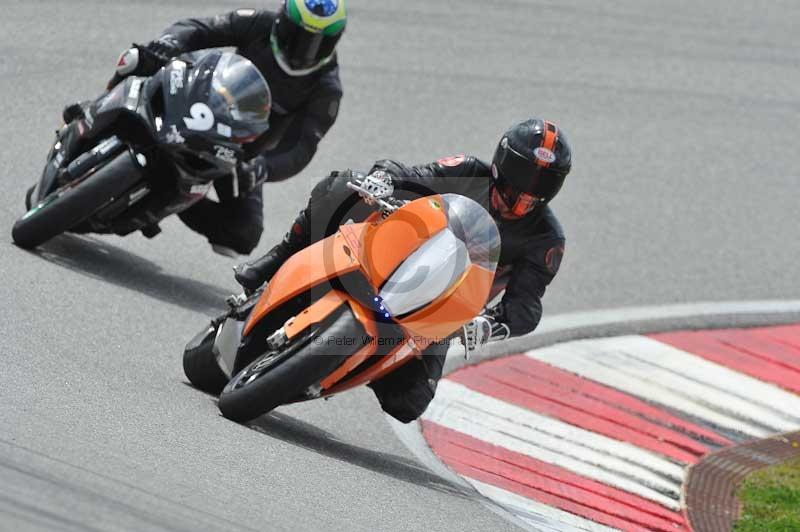 march 2010;motorbikes;no limits;peter wileman photography;portimao;portugal;trackday;trackday digital images