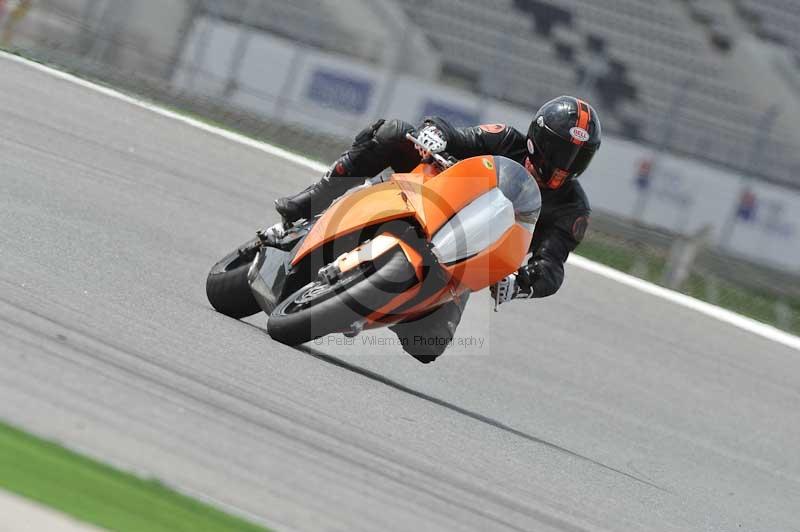 march 2010;motorbikes;no limits;peter wileman photography;portimao;portugal;trackday;trackday digital images