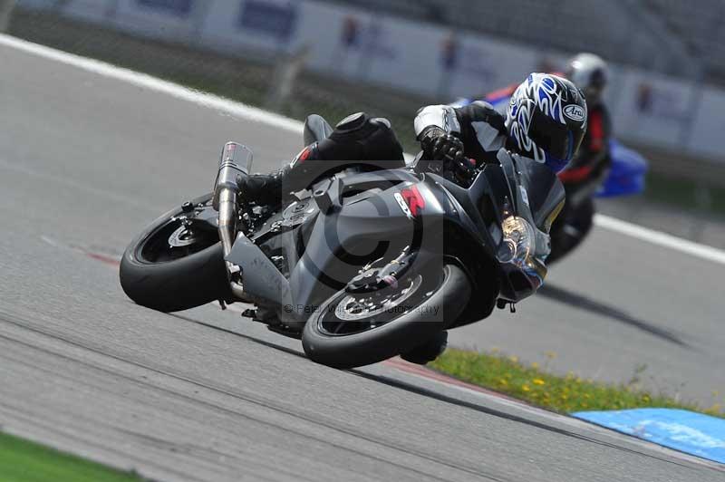 march 2010;motorbikes;no limits;peter wileman photography;portimao;portugal;trackday;trackday digital images