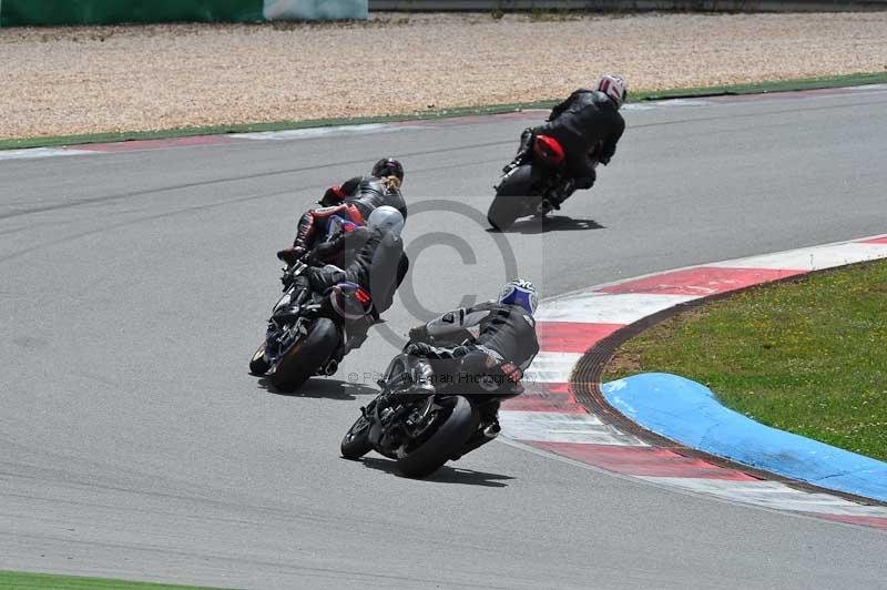 march 2010;motorbikes;no limits;peter wileman photography;portimao;portugal;trackday;trackday digital images