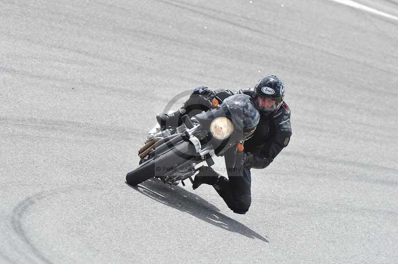 march 2010;motorbikes;no limits;peter wileman photography;portimao;portugal;trackday;trackday digital images