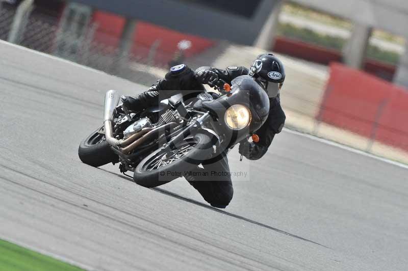 march 2010;motorbikes;no limits;peter wileman photography;portimao;portugal;trackday;trackday digital images