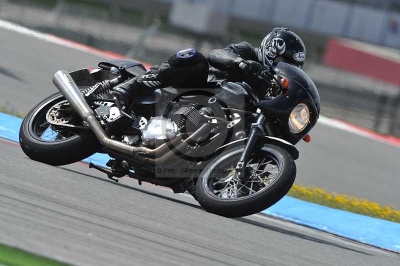 march 2010;motorbikes;no limits;peter wileman photography;portimao;portugal;trackday;trackday digital images