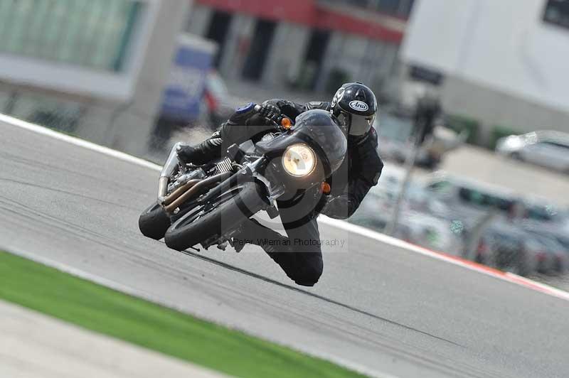 march 2010;motorbikes;no limits;peter wileman photography;portimao;portugal;trackday;trackday digital images