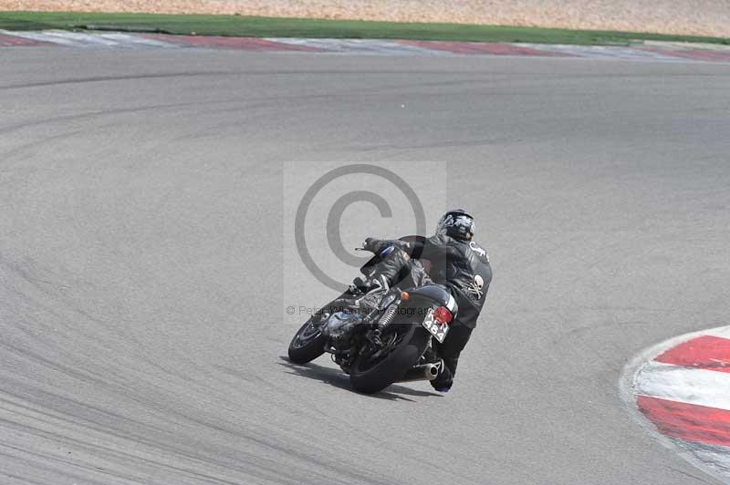 march 2010;motorbikes;no limits;peter wileman photography;portimao;portugal;trackday;trackday digital images