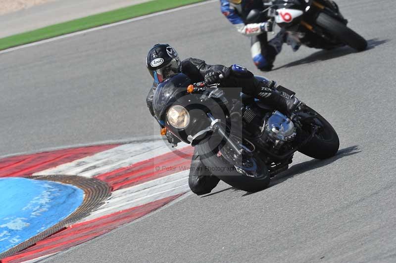 march 2010;motorbikes;no limits;peter wileman photography;portimao;portugal;trackday;trackday digital images