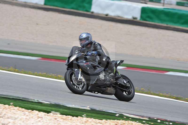 march 2010;motorbikes;no limits;peter wileman photography;portimao;portugal;trackday;trackday digital images