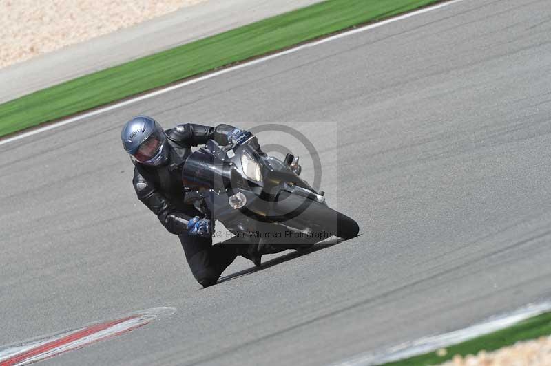 march 2010;motorbikes;no limits;peter wileman photography;portimao;portugal;trackday;trackday digital images